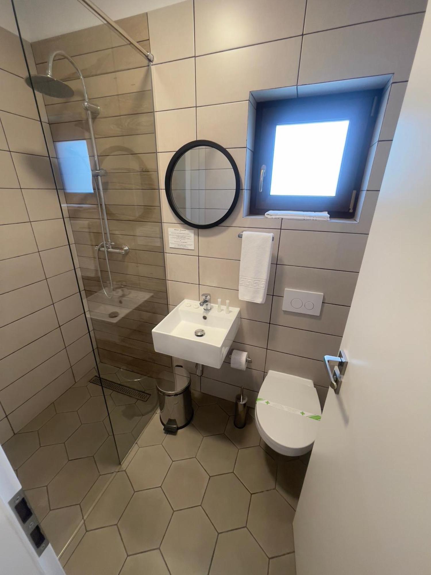 Rooms Bacău Zewnętrze zdjęcie