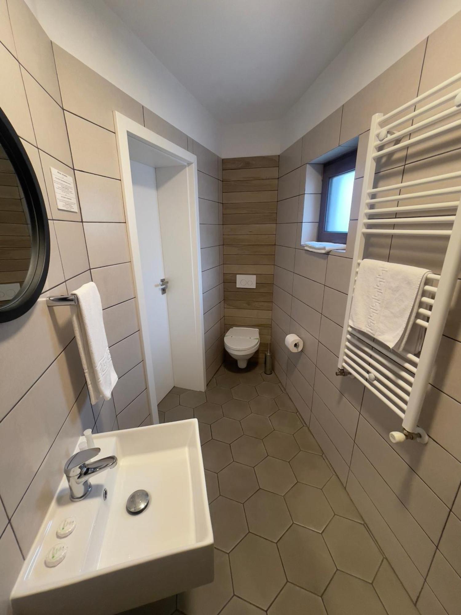 Rooms Bacău Zewnętrze zdjęcie